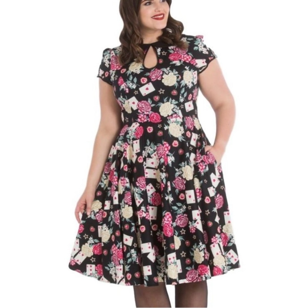 BNWT Hell Bunny Queen of Hearts dress 2xl